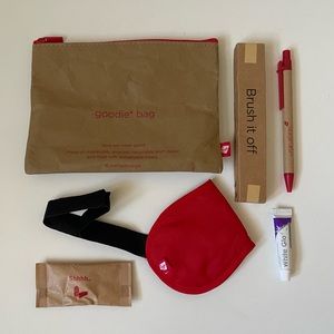 Virgin Atlantic Goodie Bag / Toiletry Kit